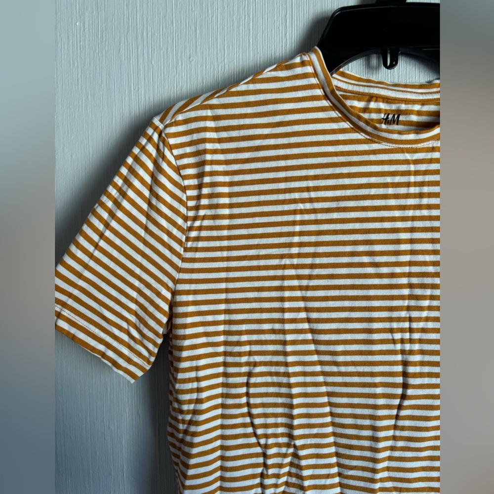 H&M yellow and White Striped Short Sleeve Tee - Picture 3 of 4